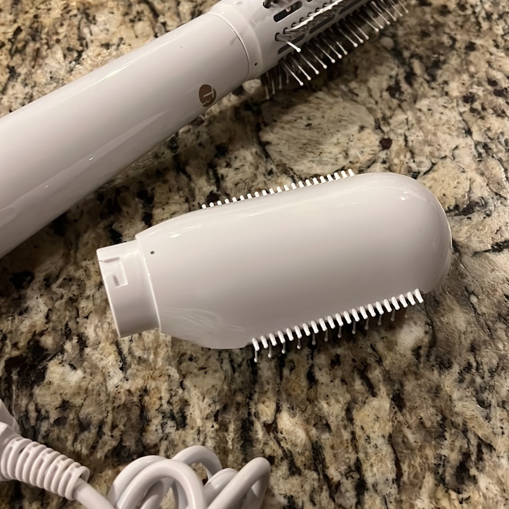 T3 airebrush duo | Interchangeable Hot Air Blow Dry Brush - Picture 10 of 12